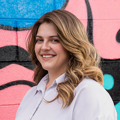 Jessie Jennett headshot